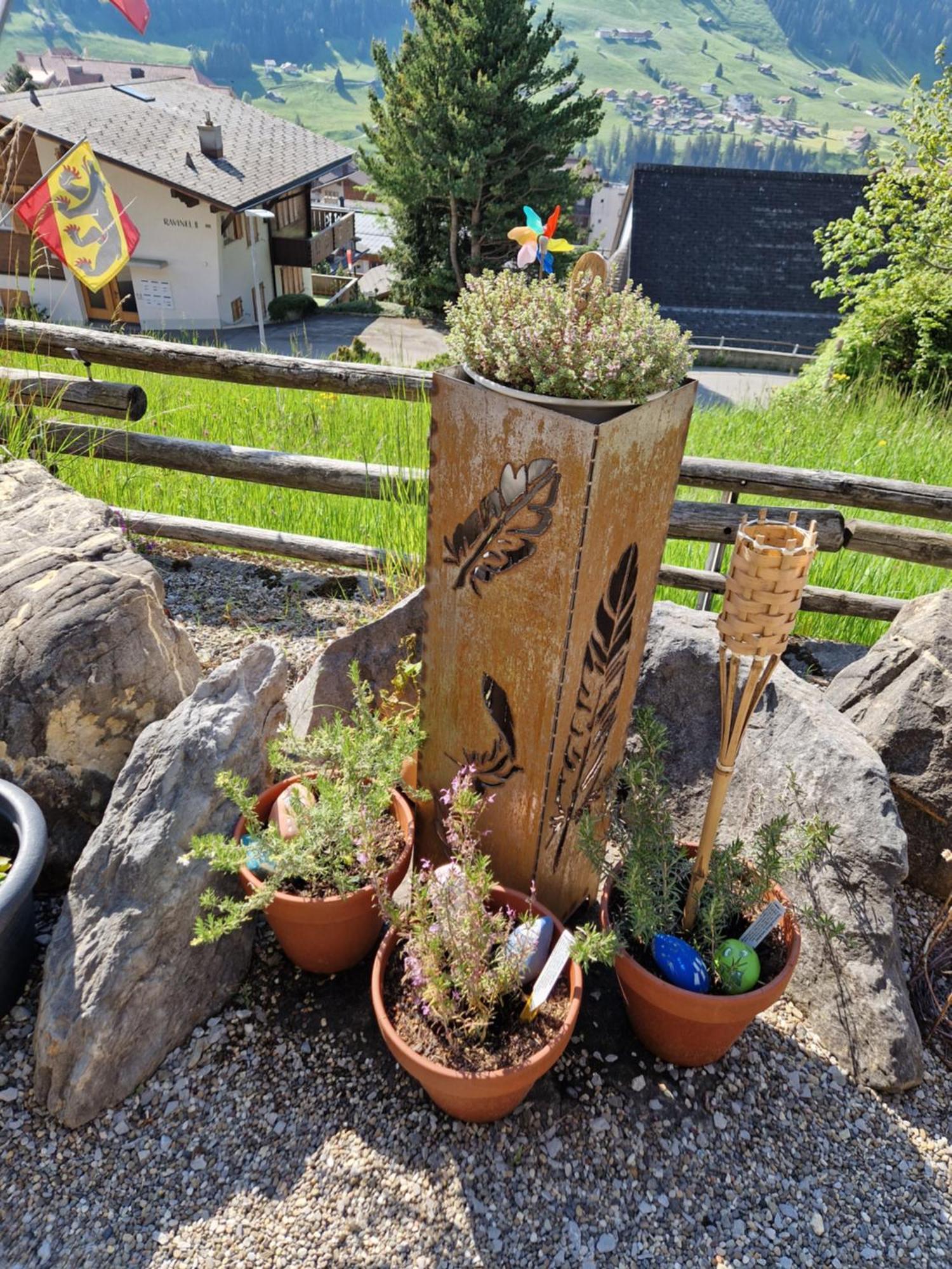 Gotthelf Gartenstudio, Ferien Mit Hund Appartement Adelboden